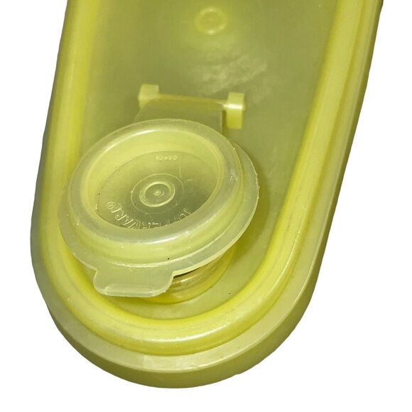 1 Qt Tupperware Slimline Pitcher Beverage Buddy Juice Yellow 792 564 Container - Picture 5 of 11
